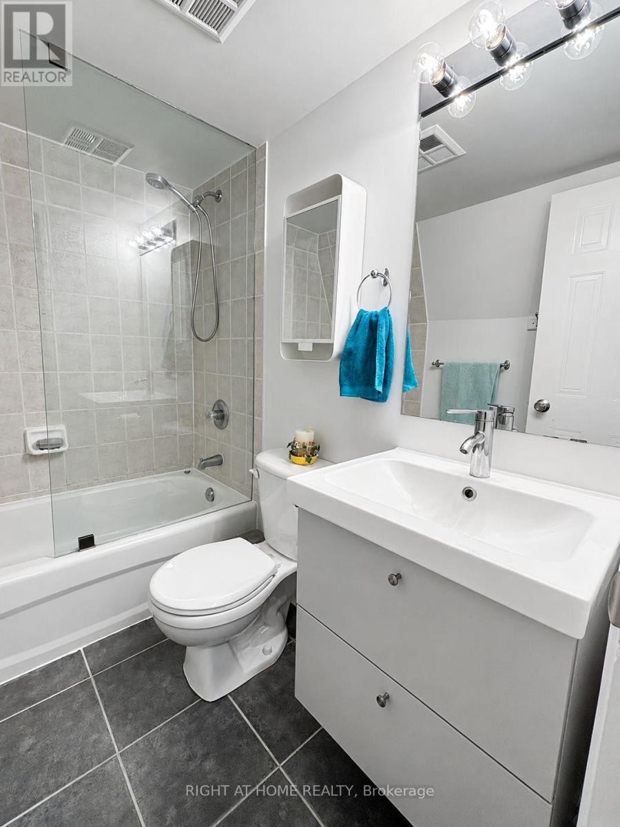 221 - 760 Lawrence Avenue W, Toronto, Ontario  M6A 3E7 - Photo 22 - W13160330