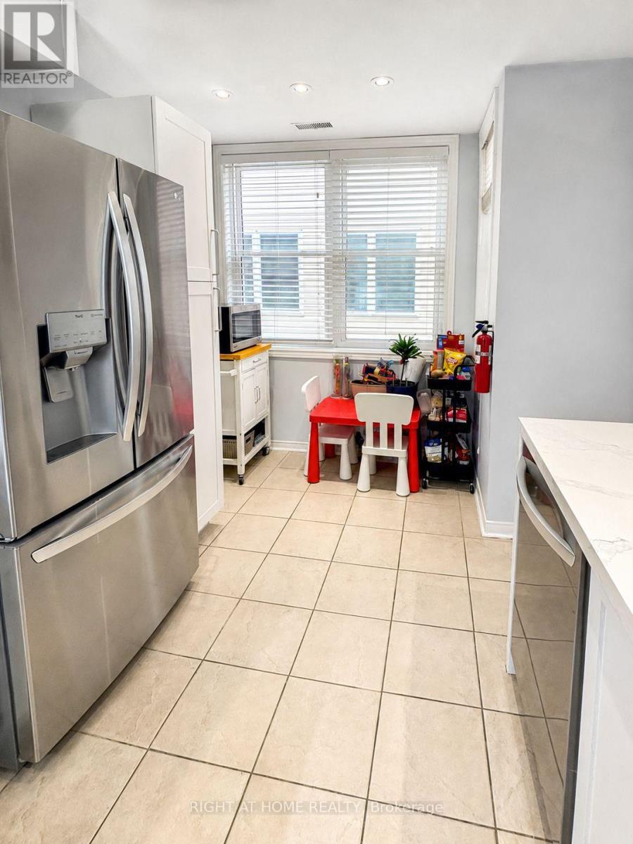 221 - 760 Lawrence Avenue W, Toronto, Ontario  M6A 3E7 - Photo 13 - W13160330