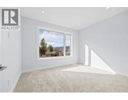 4563 Gordon Drive, Kelowna, British Columbia  V1W 1T3 - Photo 24 - 10388285