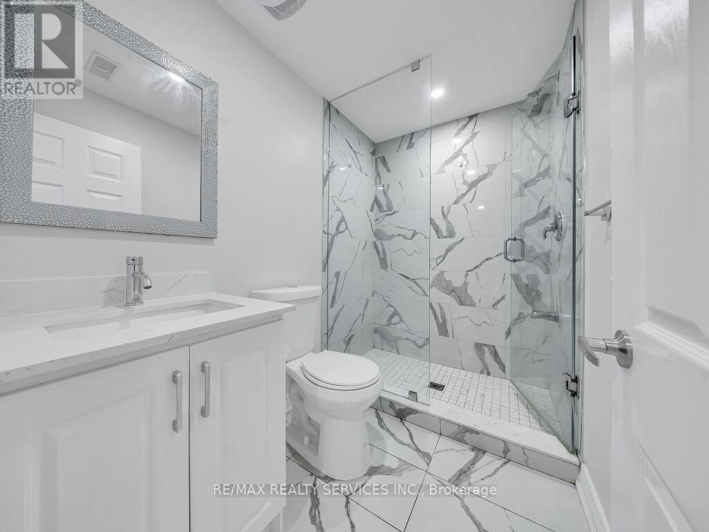 15 Lockburn Crescent, Brampton, Ontario  L7A 3W7 - Photo 34 - W13161192