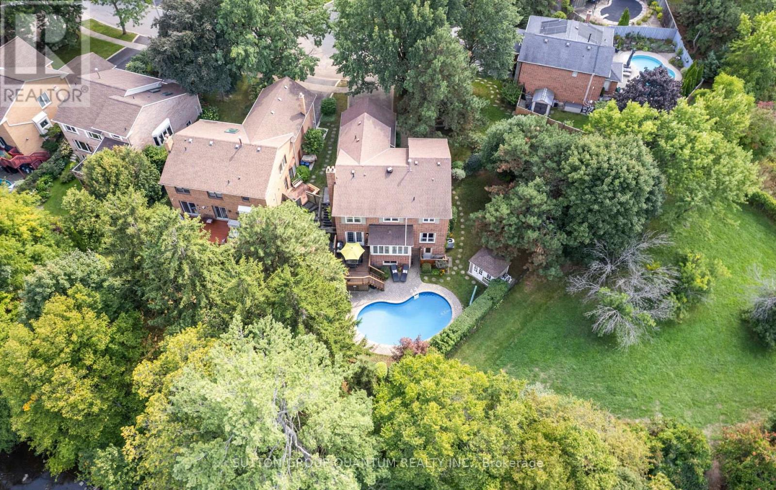 4008 Powderhorn Court, Mississauga, Ontario  L5L 3C4 - Photo 50 - W13161520