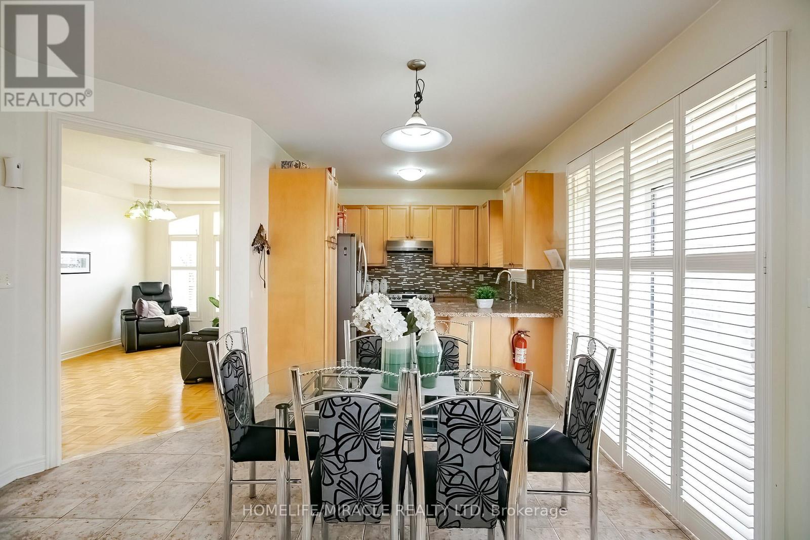 1 Buckler Street, Brampton, Ontario  L6R 0H4 - Photo 11 - W13161344