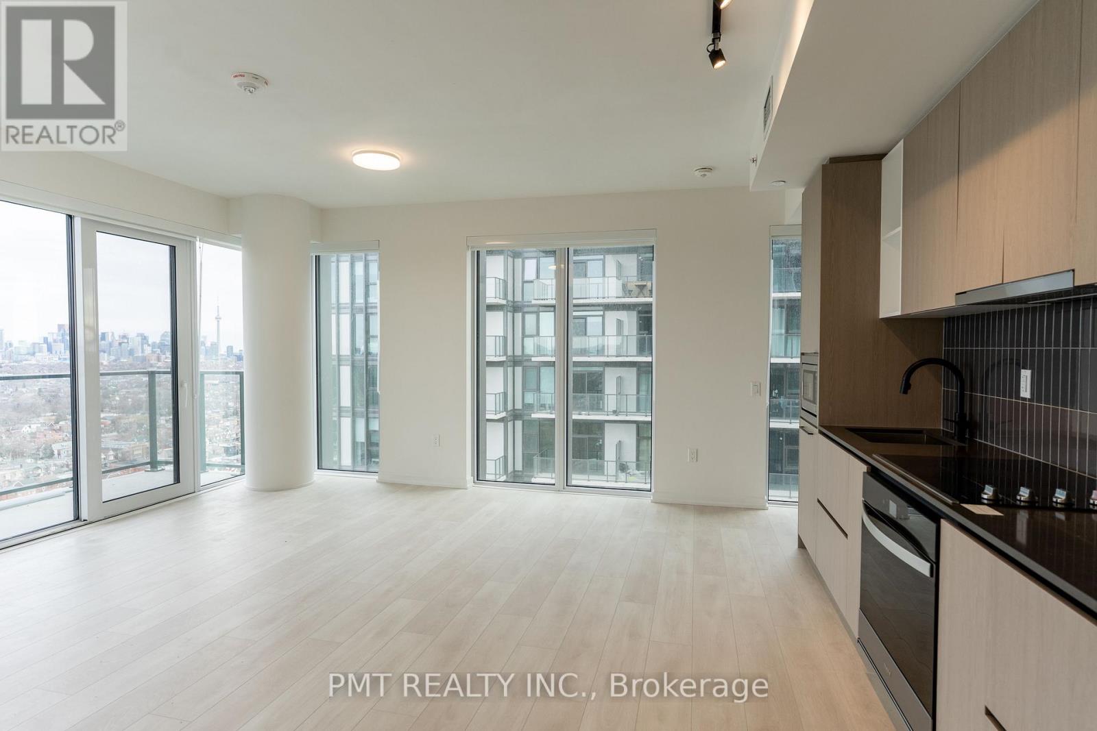 2110 - 1285 Dupont Street, Toronto, Ontario  M6H 0E3 - Photo 8 - W13161218