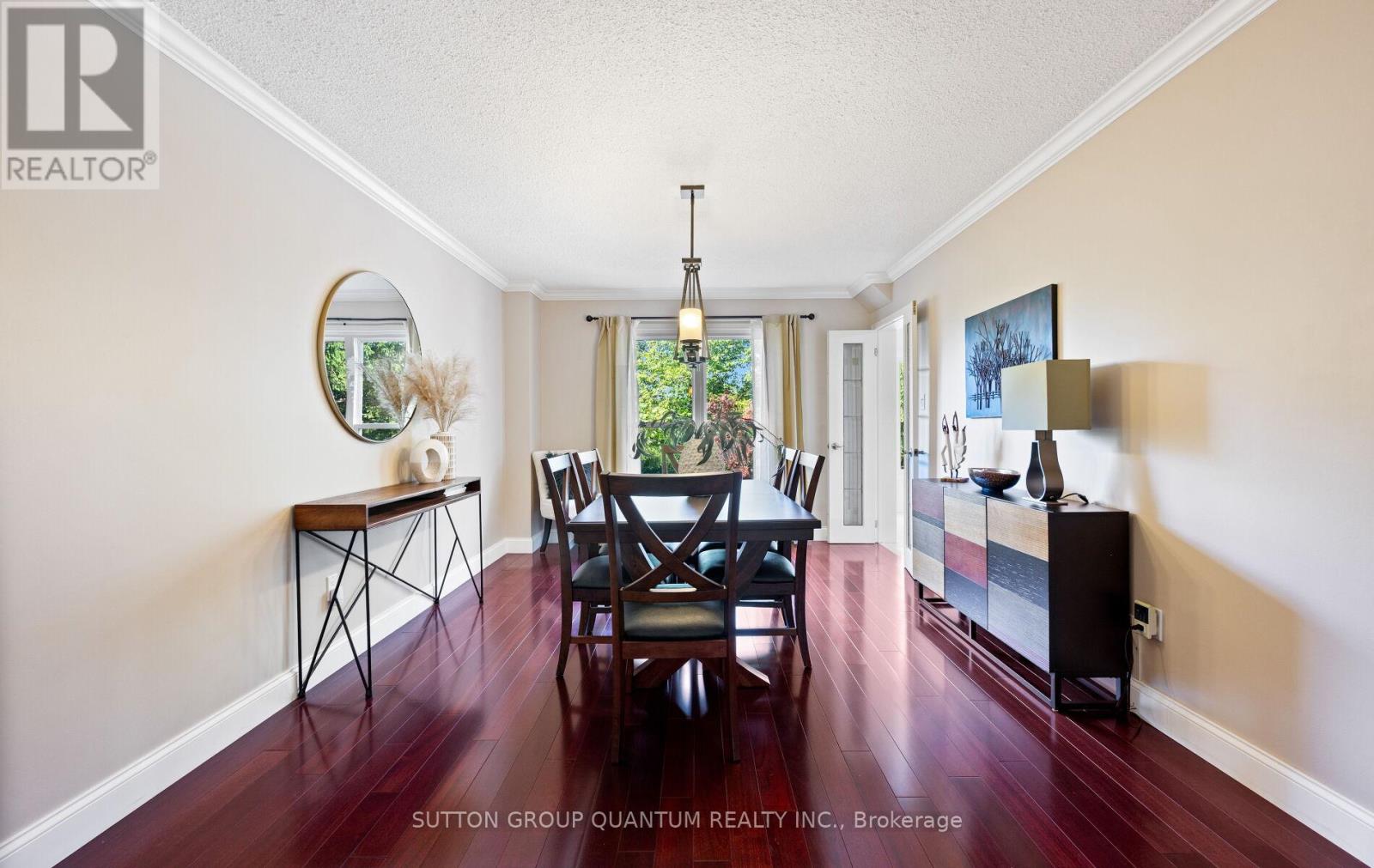 4008 Powderhorn Court, Mississauga, Ontario  L5L 3C4 - Photo 8 - W13161520