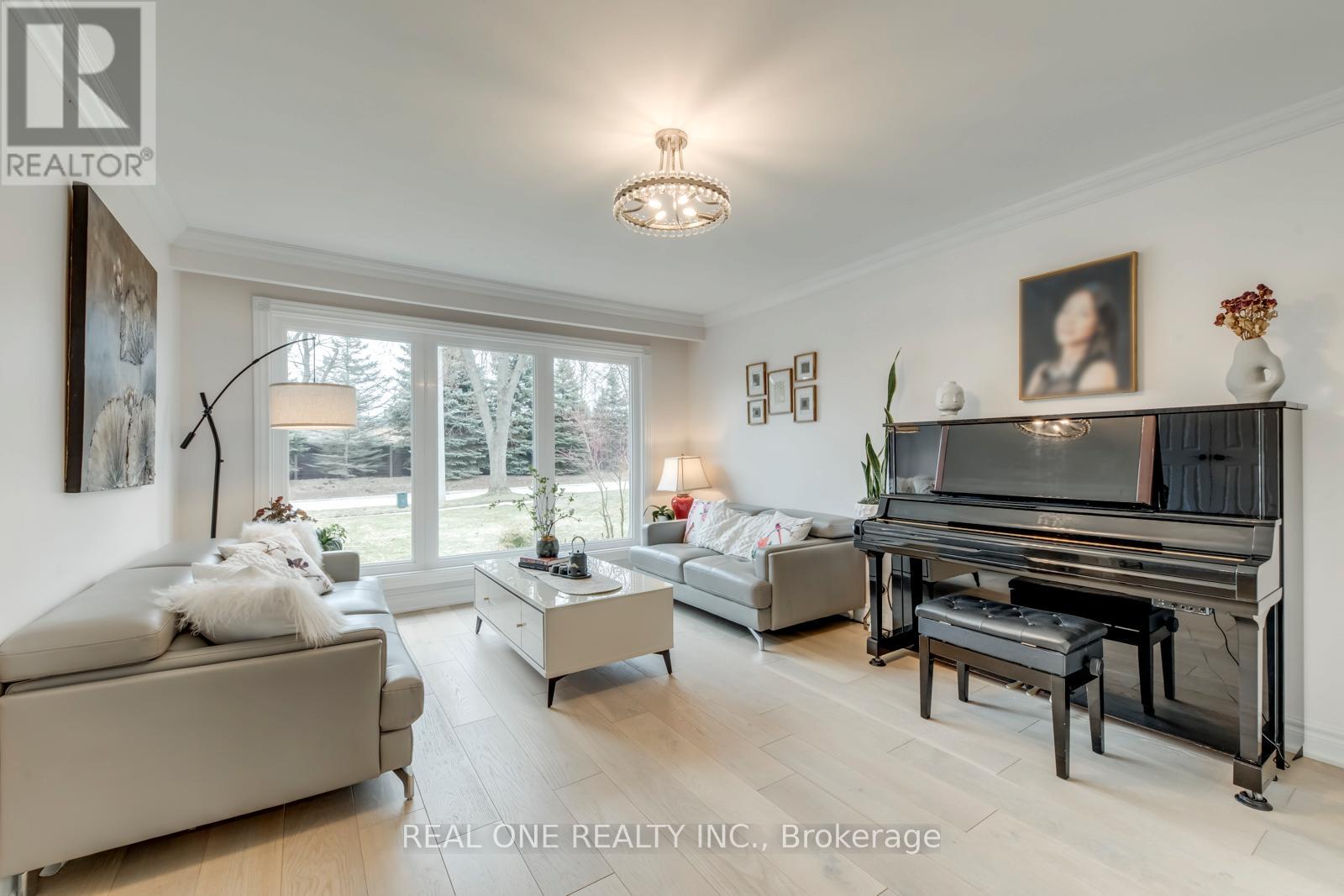 1005 Fair Birch Drive, Mississauga, Ontario  L5H 1M4 - Photo 7 - W13161222