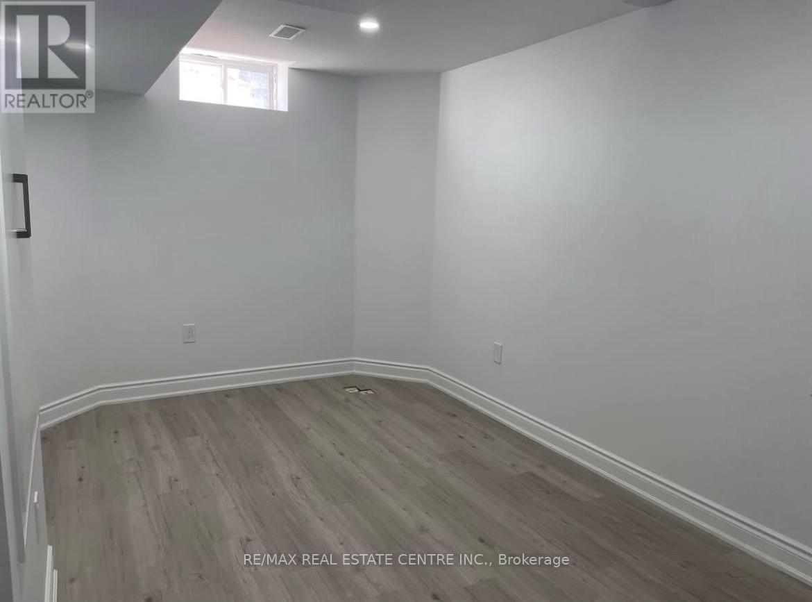 Bsmnt - 7 Branigan Crescent, Halton Hills, Ontario L7G 0N2 - Photo 3 - W13161542