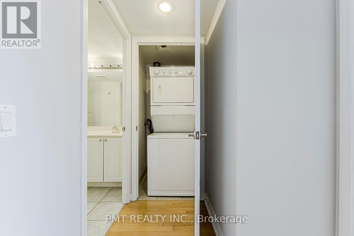2012 - 55 Strathaven Drive, Mississauga, Ontario  L5R 4G9 - Photo 15 - W13161318