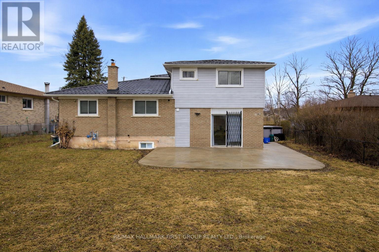 7 Dawson Crescent, Halton Hills (Georgetown), Ontario  L7G 1H3 - Photo 19 - W13161864