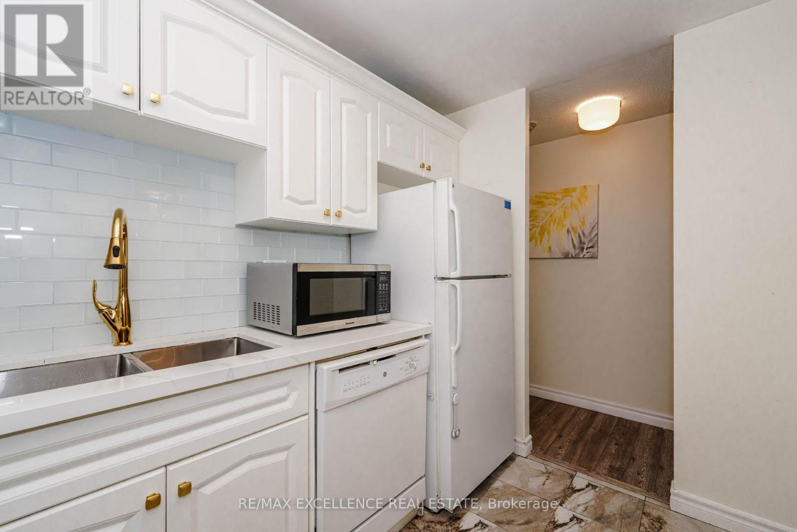 202 - 4205 Shipp Drive, Mississauga, Ontario  L4Z 2Y9 - Photo 21 - W13161682