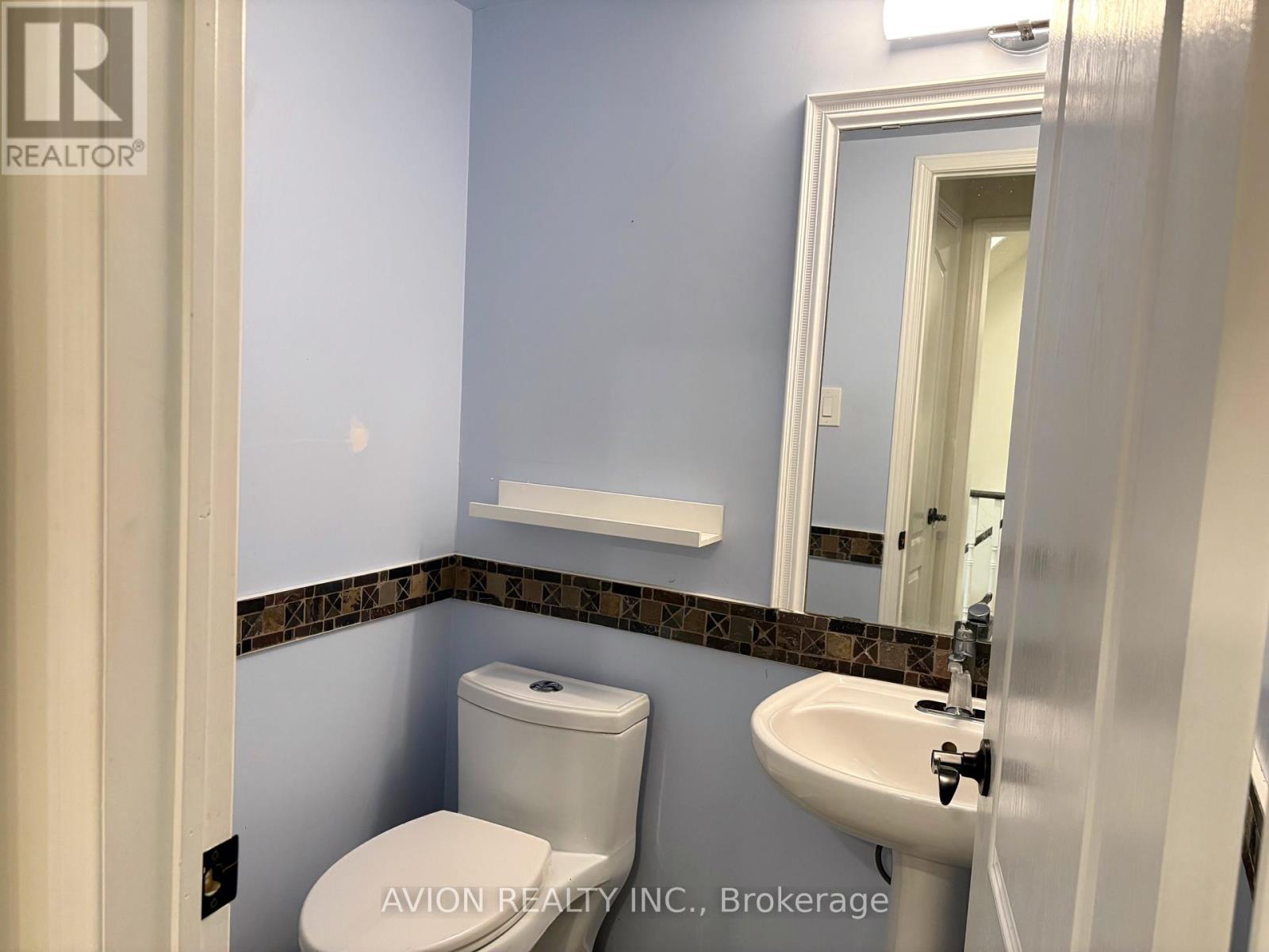 6 - 601 Shoreline Drive, Mississauga, Ontario L5B 4K6 - Photo 7 - W13161716