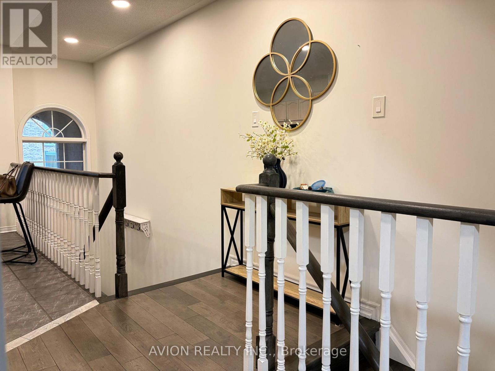 6 - 601 Shoreline Drive, Mississauga, Ontario L5B 4K6 - Photo 3 - W13161716