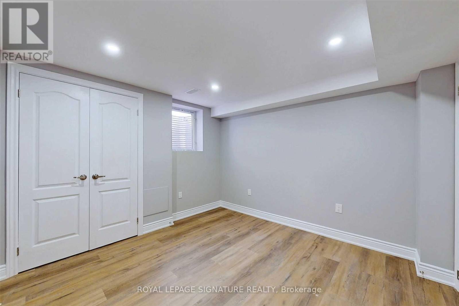 6094 Prairie Circle, Mississauga, Ontario  L5N 5Z5 - Photo 14 - W13161922