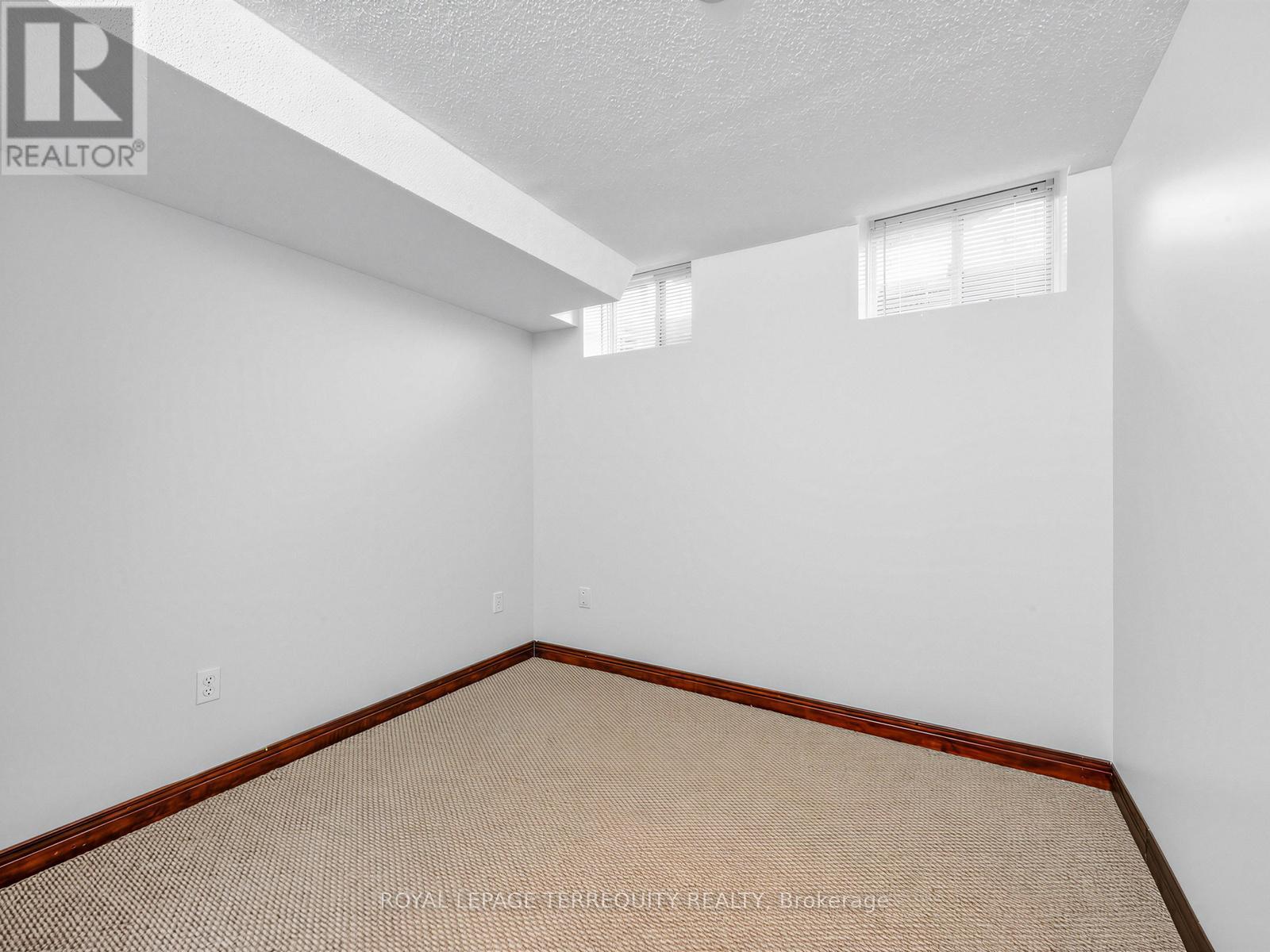 3699 Golden Locust Drive, Mississauga, Ontario  L5N 8N8 - Photo 29 - W13161890