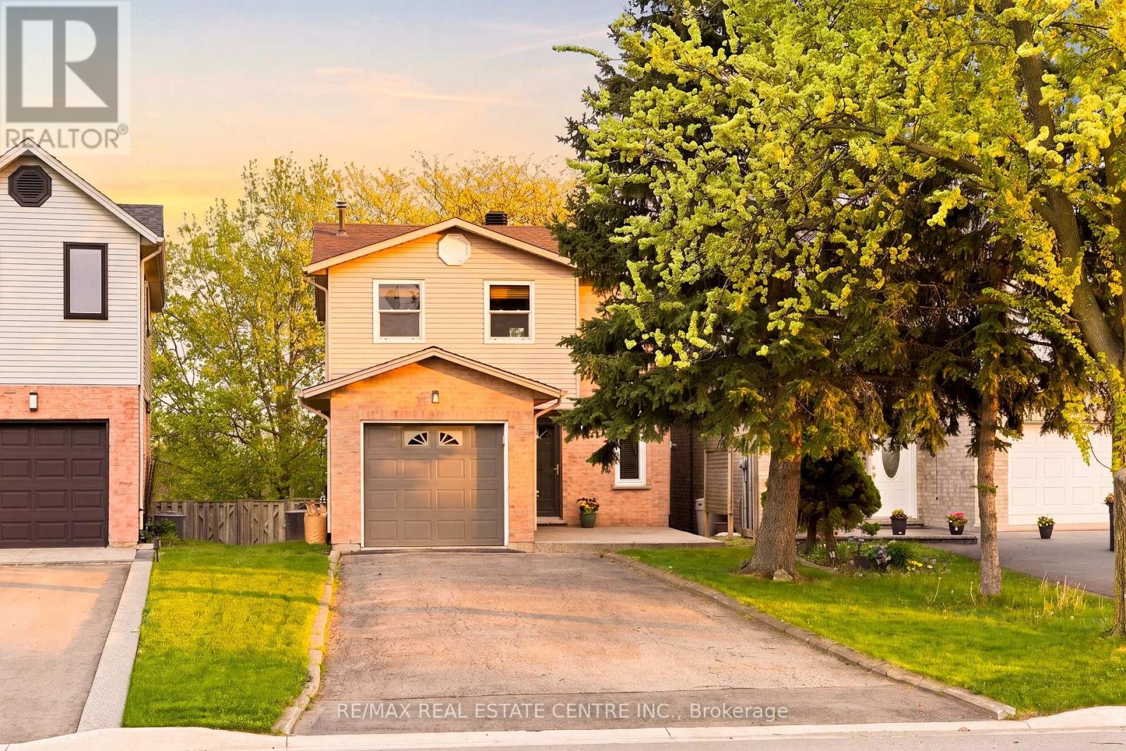 3124 DRIFTWOOD DRIVE, Burlington, Ontario