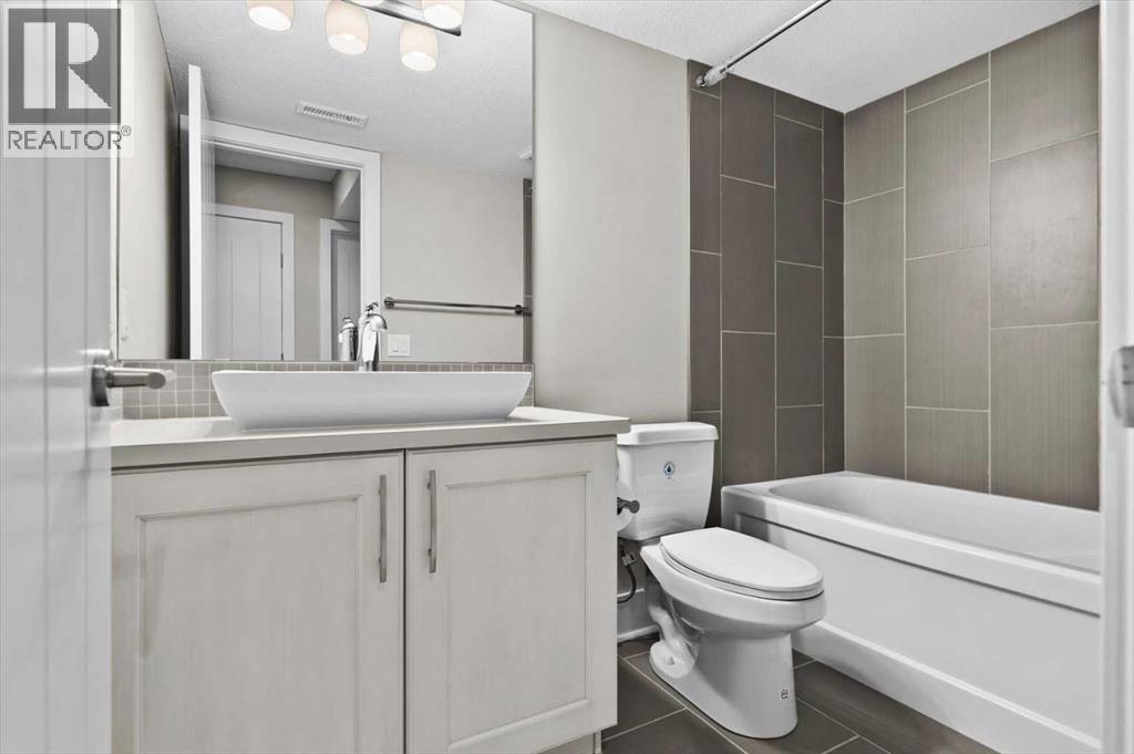 2330 25 Avenue NW, Calgary, Alberta  T2M 2C3 - Photo 36 - A2311399