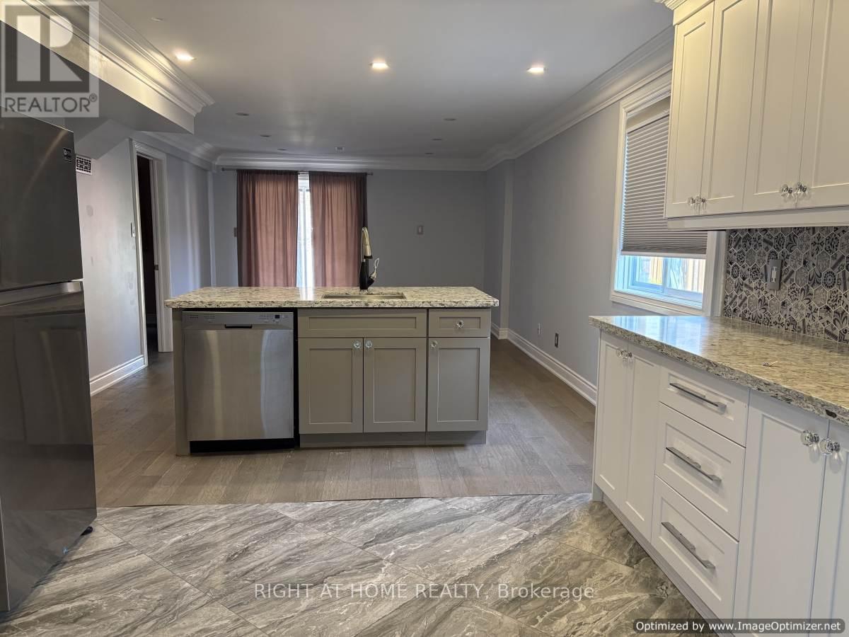 Lower - 571 Roselaire Trail, Mississauga, Ontario  L5R 2Z9 - Photo 4 - W13161762