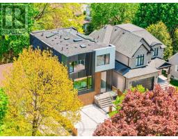 7 BENTLEY DRIVE, Toronto, Ontario