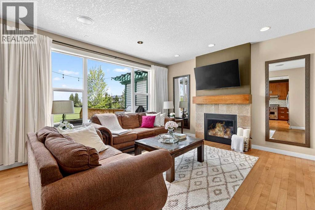44 Elgin Meadows Link SE, Calgary, Alberta  T2Z 0S3 - Photo 2 - A2313493