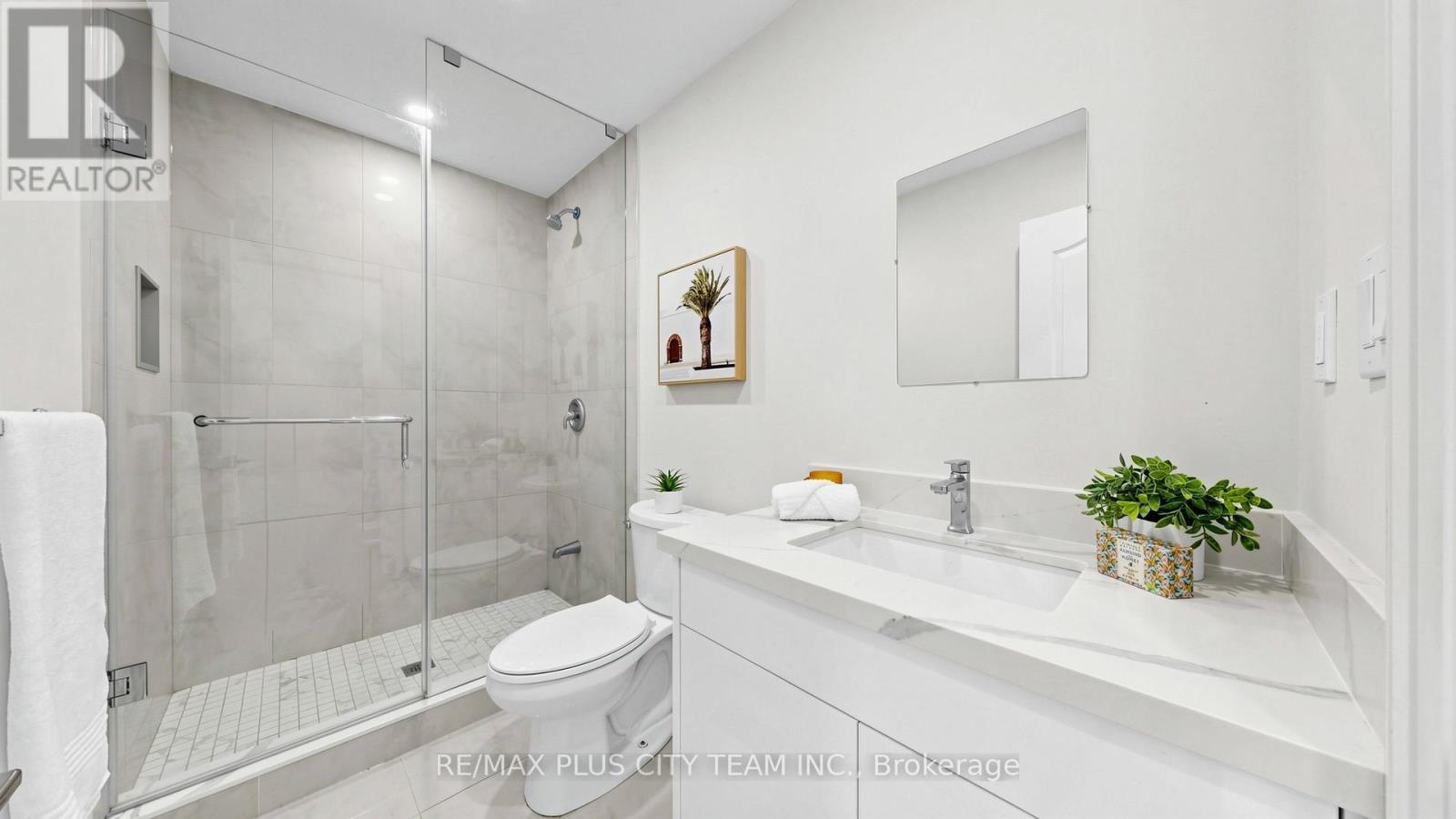 63 Picaro Drive, Toronto, Ontario  M3N 2B6 - Photo 22 - W13161994