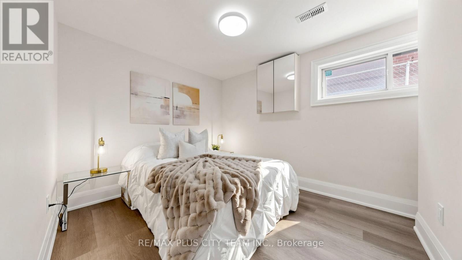63 Picaro Drive, Toronto, Ontario  M3N 2B6 - Photo 31 - W13161994
