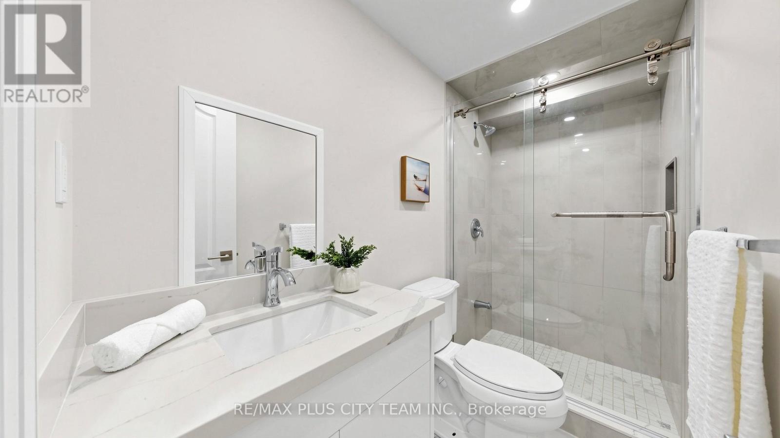 63 Picaro Drive, Toronto, Ontario  M3N 2B6 - Photo 33 - W13161994