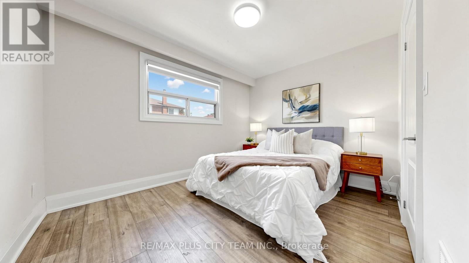 63 Picaro Drive, Toronto, Ontario  M3N 2B6 - Photo 16 - W13161994