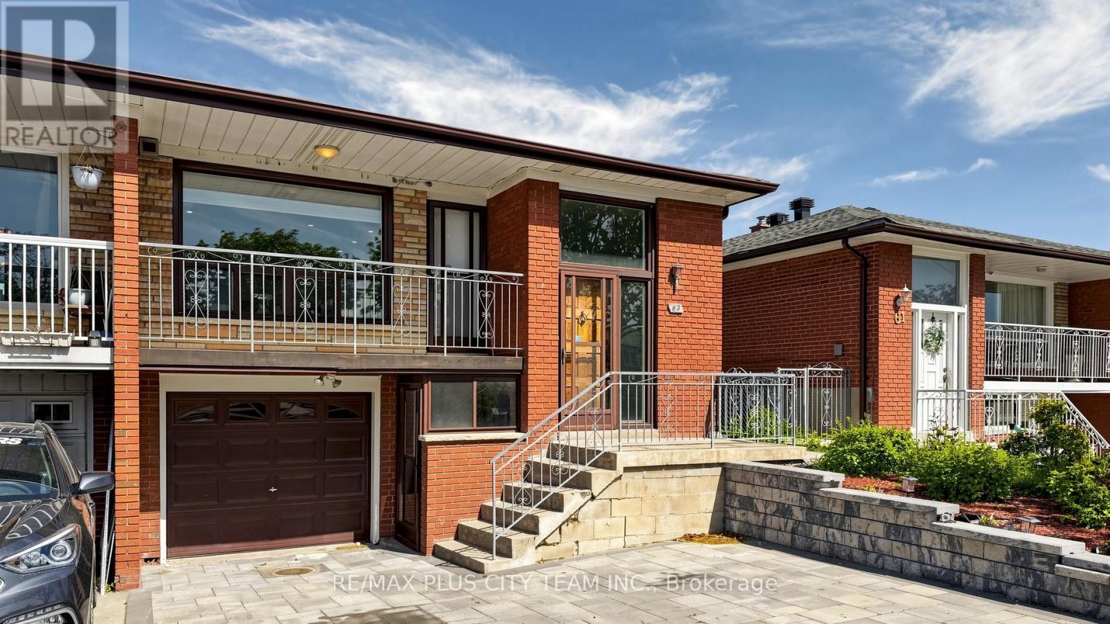 63 Picaro Drive, Toronto, Ontario  M3N 2B6 - Photo 1 - W13161994