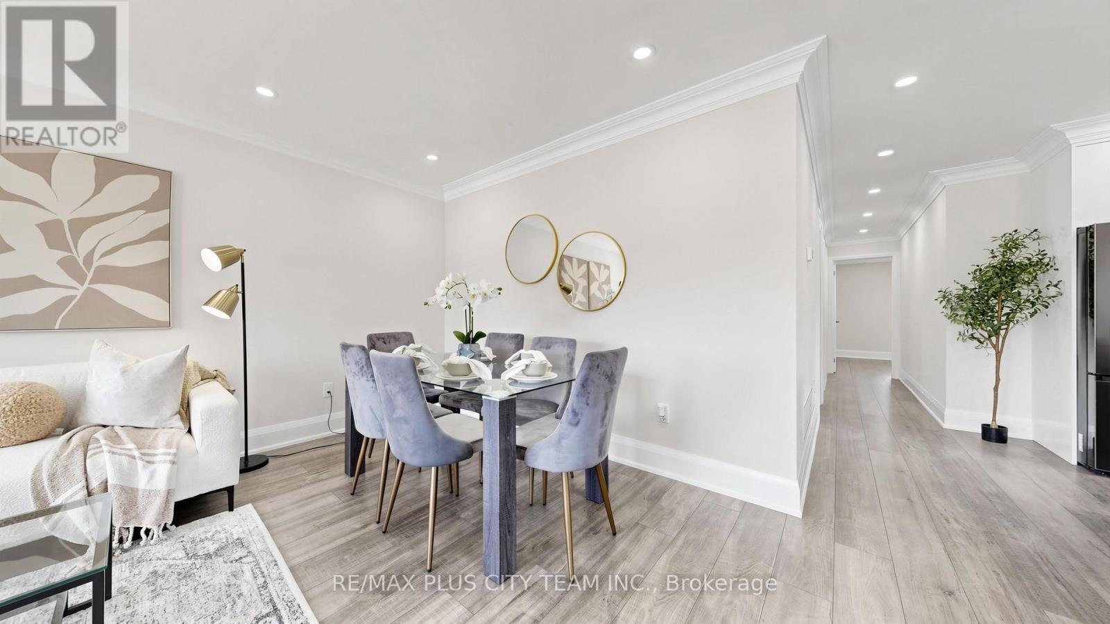 63 Picaro Drive, Toronto, Ontario  M3N 2B6 - Photo 6 - W13161994