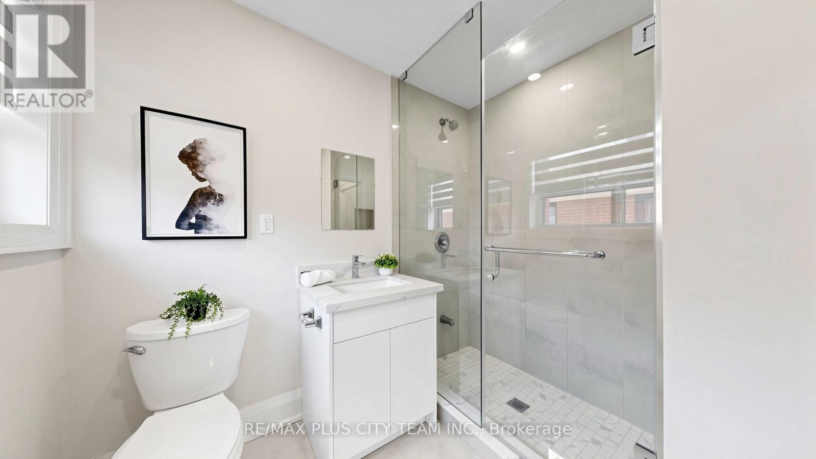 63 Picaro Drive, Toronto, Ontario  M3N 2B6 - Photo 19 - W13161994