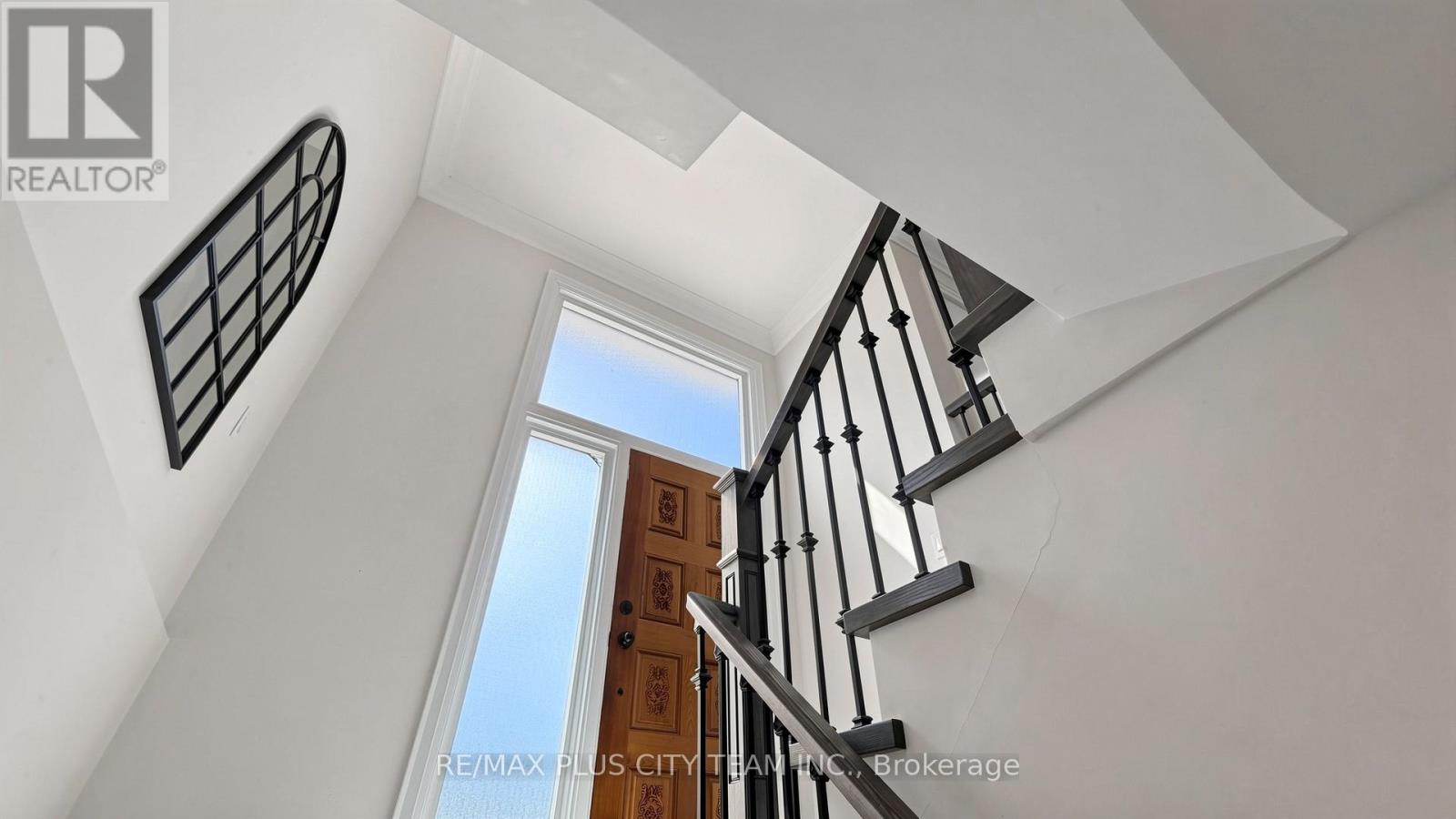 63 Picaro Drive, Toronto, Ontario  M3N 2B6 - Photo 24 - W13161994