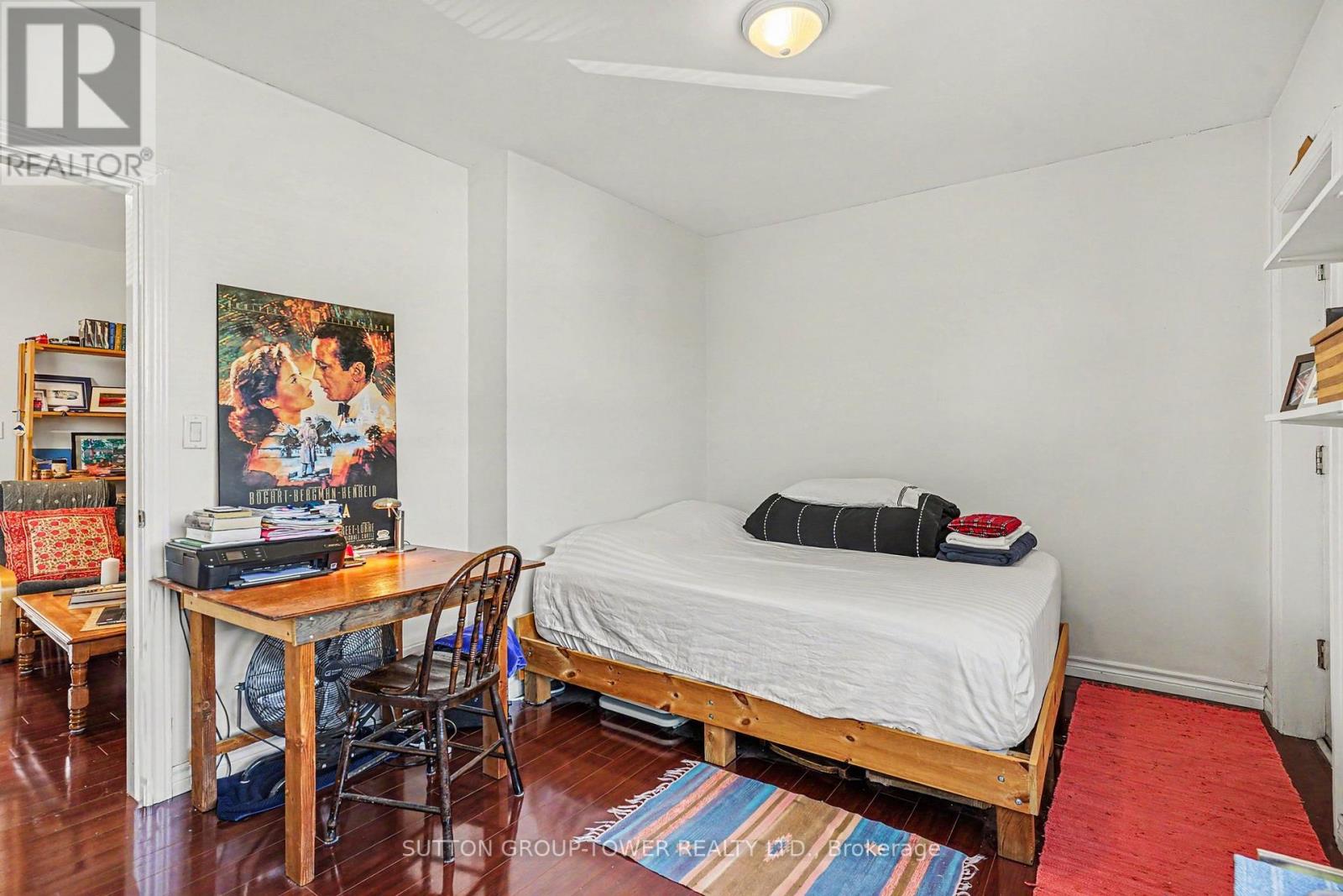 560 Indian Grove, Toronto, Ontario  M6P 2J4 - Photo 24 - W13163972