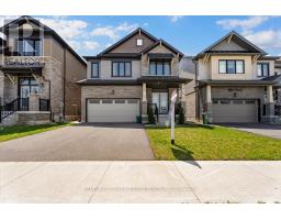 35 ROYAL COACHMAN WAY, Hamilton, Ontario
