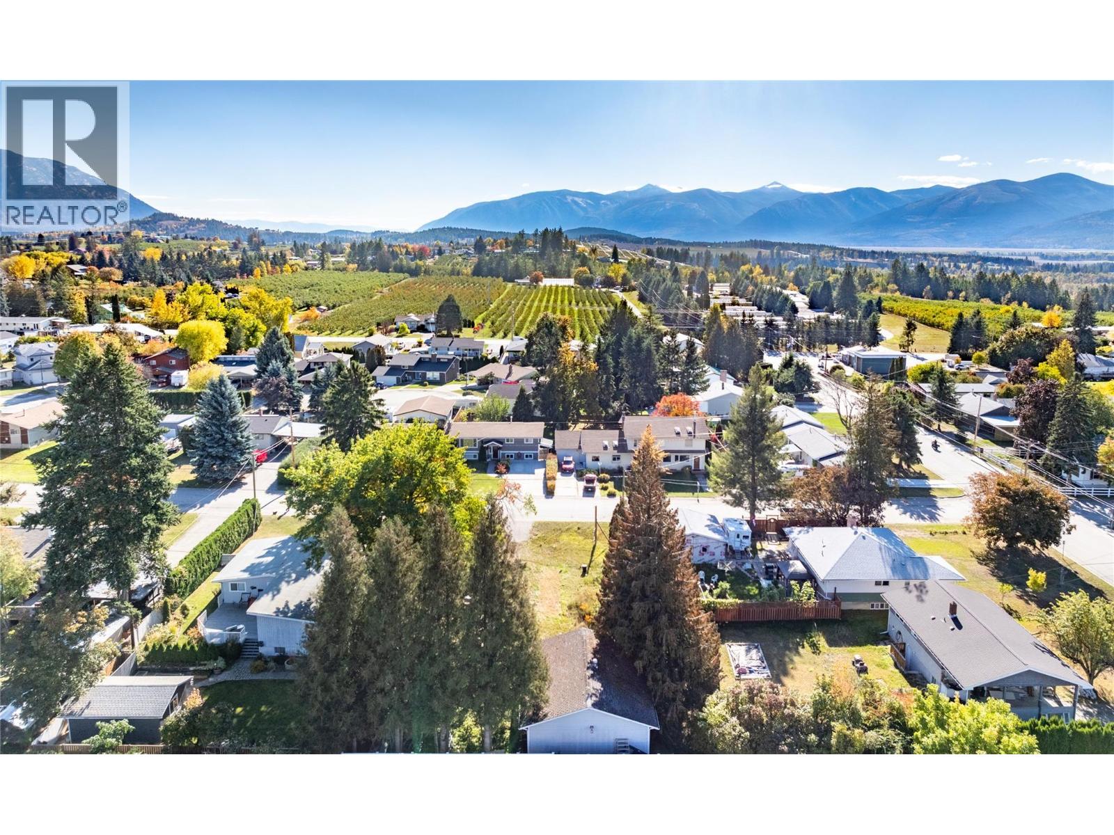 2104 Ash Street, Creston, British Columbia  V0B 1G0 - Photo 14 - 10388591