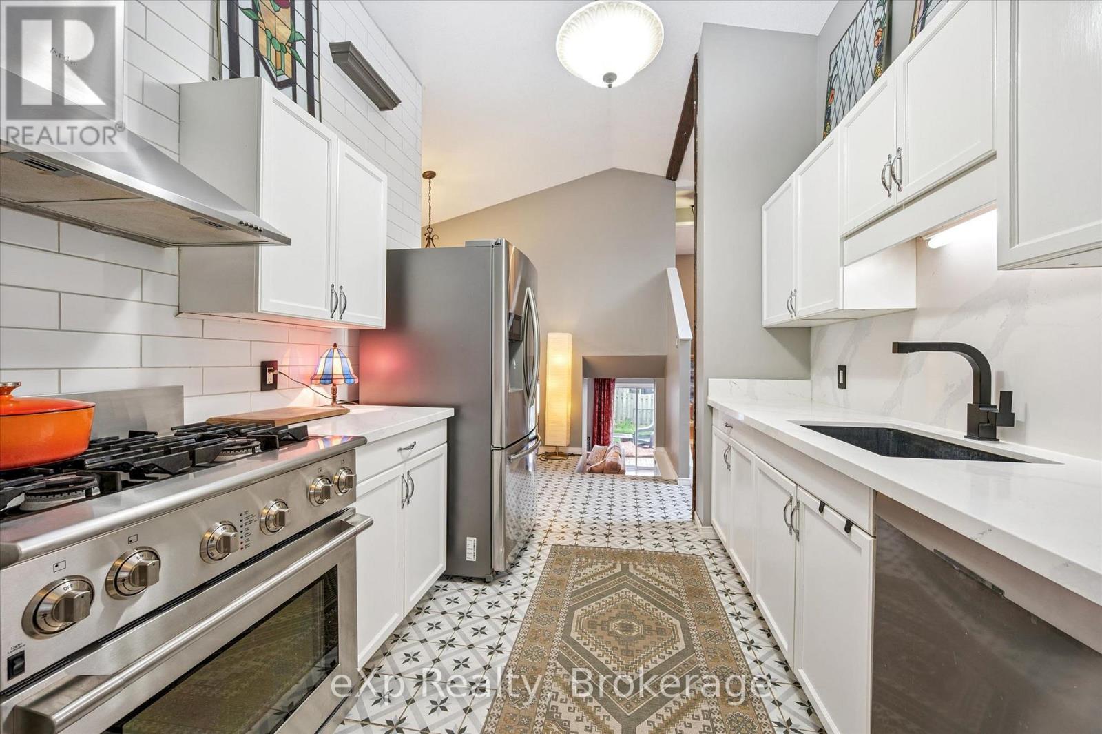 195 Middlebury Drive, Waterloo, Ontario  N2T 2H6 - Photo 10 - X13141604