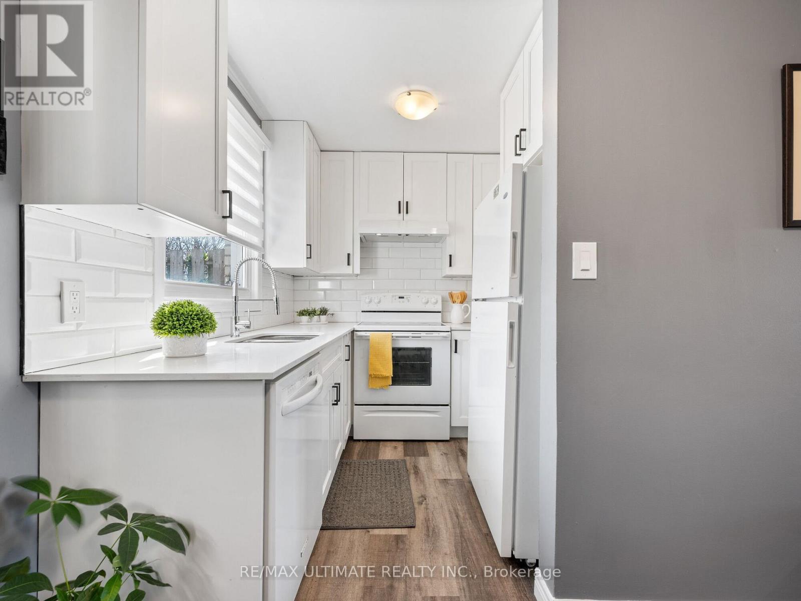 E - 252 Bertie Street, Fort Erie, Ontario  L2A 1Z6 - Photo 11 - X13161548