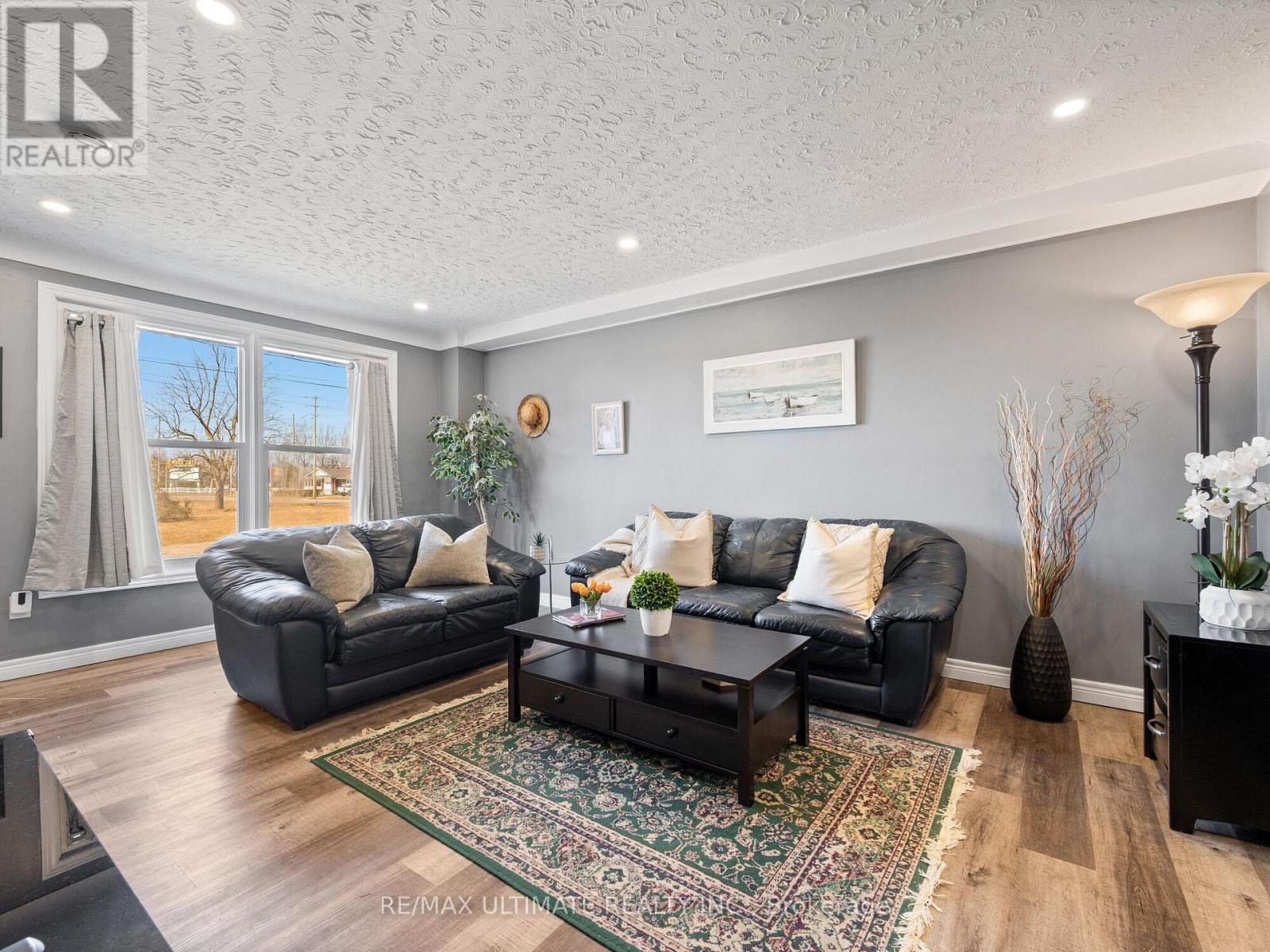 E - 252 Bertie Street, Fort Erie, Ontario  L2A 1Z6 - Photo 7 - X13161548