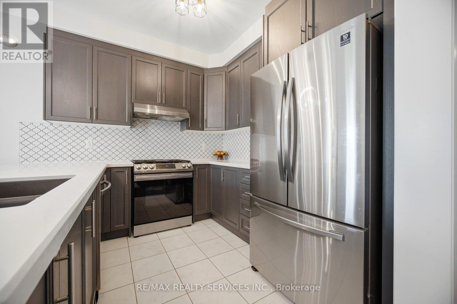 71 Tumblewood Place, Welland, Ontario  L3B 0J3 - Photo 6 - X13161638
