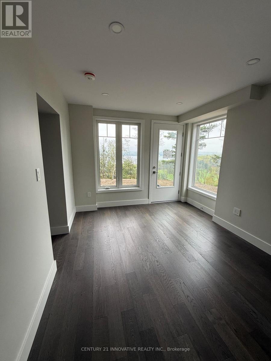 204 - 3 Tree Tops Lane, Huntsville, Ontario  P1H 1A9 - Photo 3 - X13161652