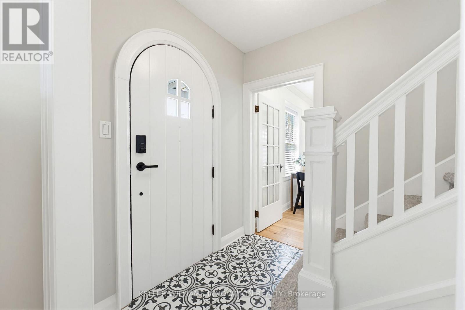 45 Middleton Street, Cambridge, Ontario  N1S 2R2 - Photo 2 - X13161684