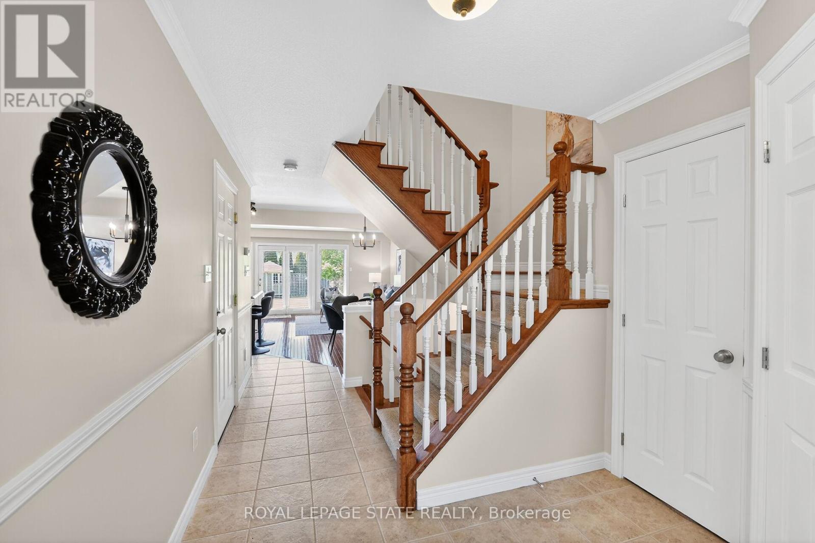 122 Magnolia Crescent, Grimsby, Ontario  L3M 5R5 - Photo 4 - X13161488