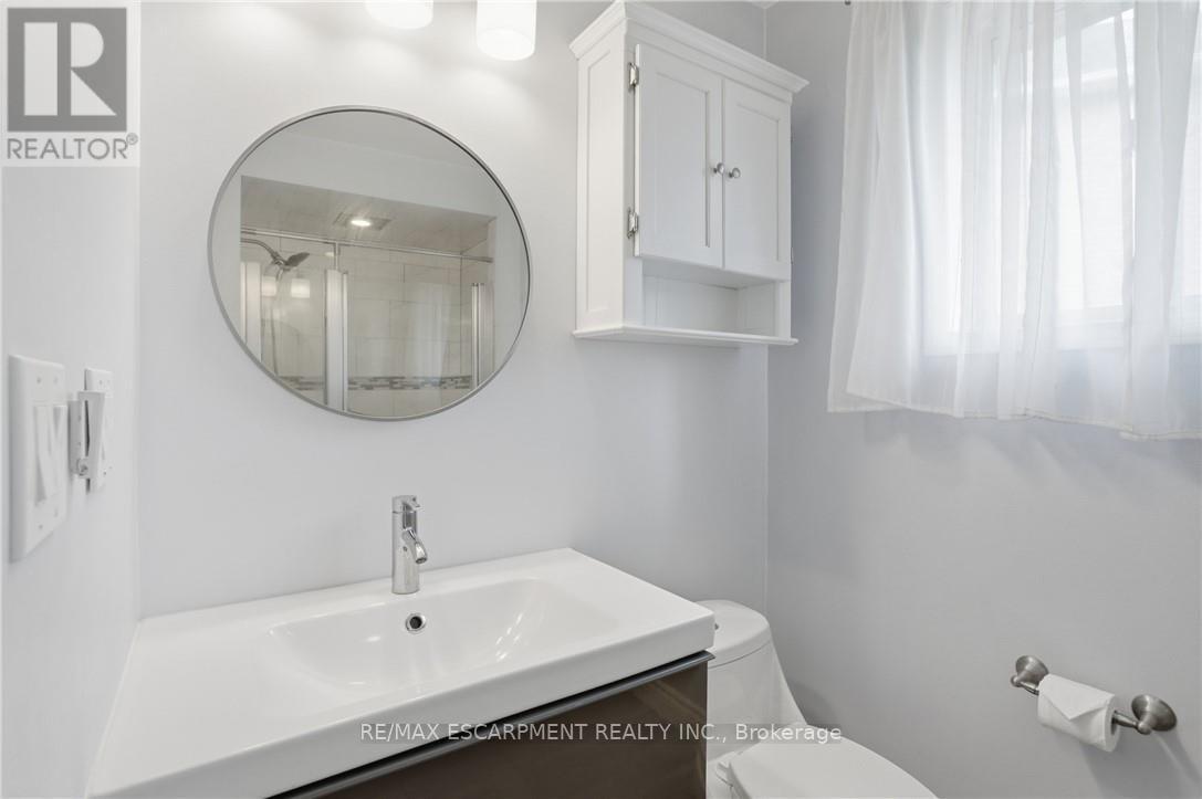 2 Amore Boulevard, Hamilton, Ontario  L9B 2V3 - Photo 13 - X13161726