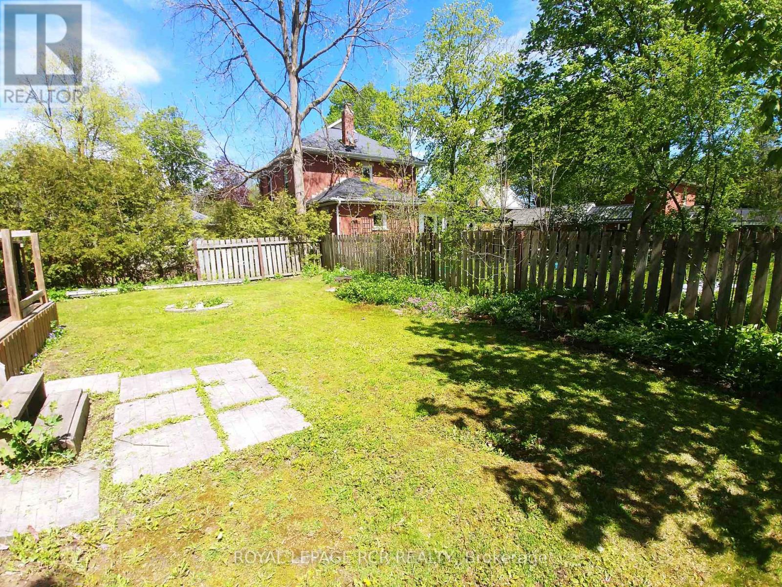 2 Dundas  W Street, Erin, Ontario  N0B 1T0 - Photo 6 - X13161766