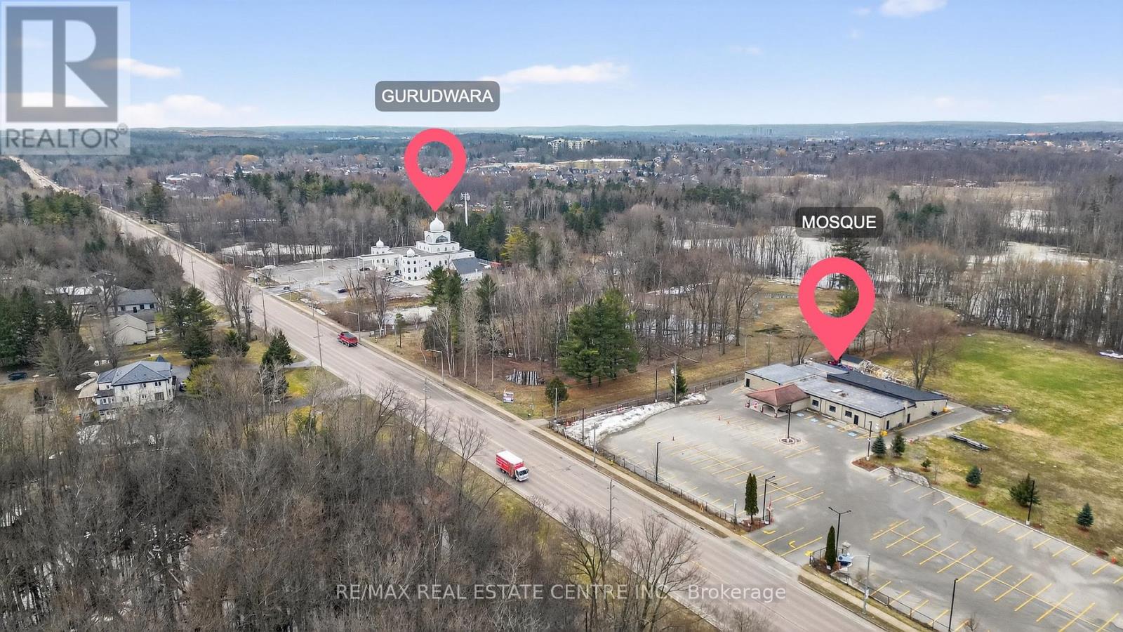 207 Arthur Fach Drive, Cambridge, Ontario N1T 2G2 - Photo 50 - X13161996