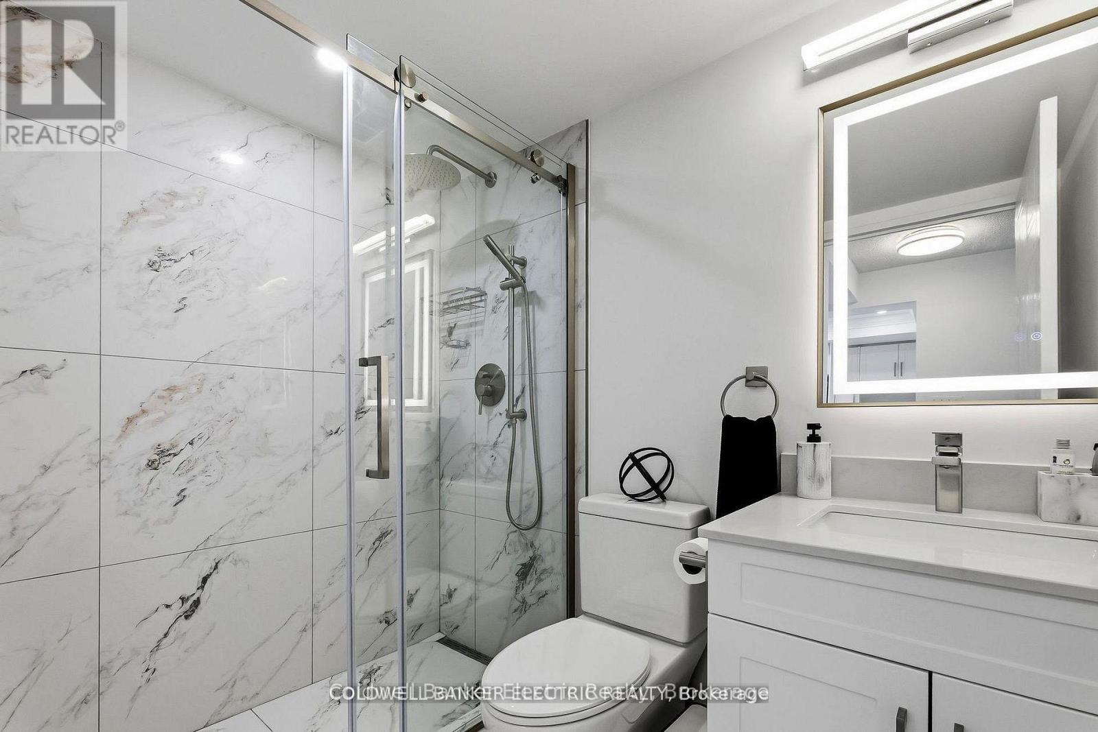 815 - 2550 Lawrence Avenue E, Toronto, Ontario  M1P 4Z3 - Photo 8 - E13164638