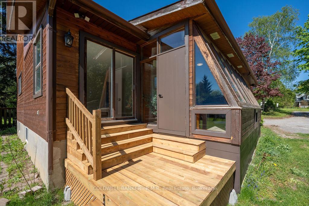 9670 Baldwin Street, Whitby, Ontario  L0B 1A0 - Photo 2 - E13164646