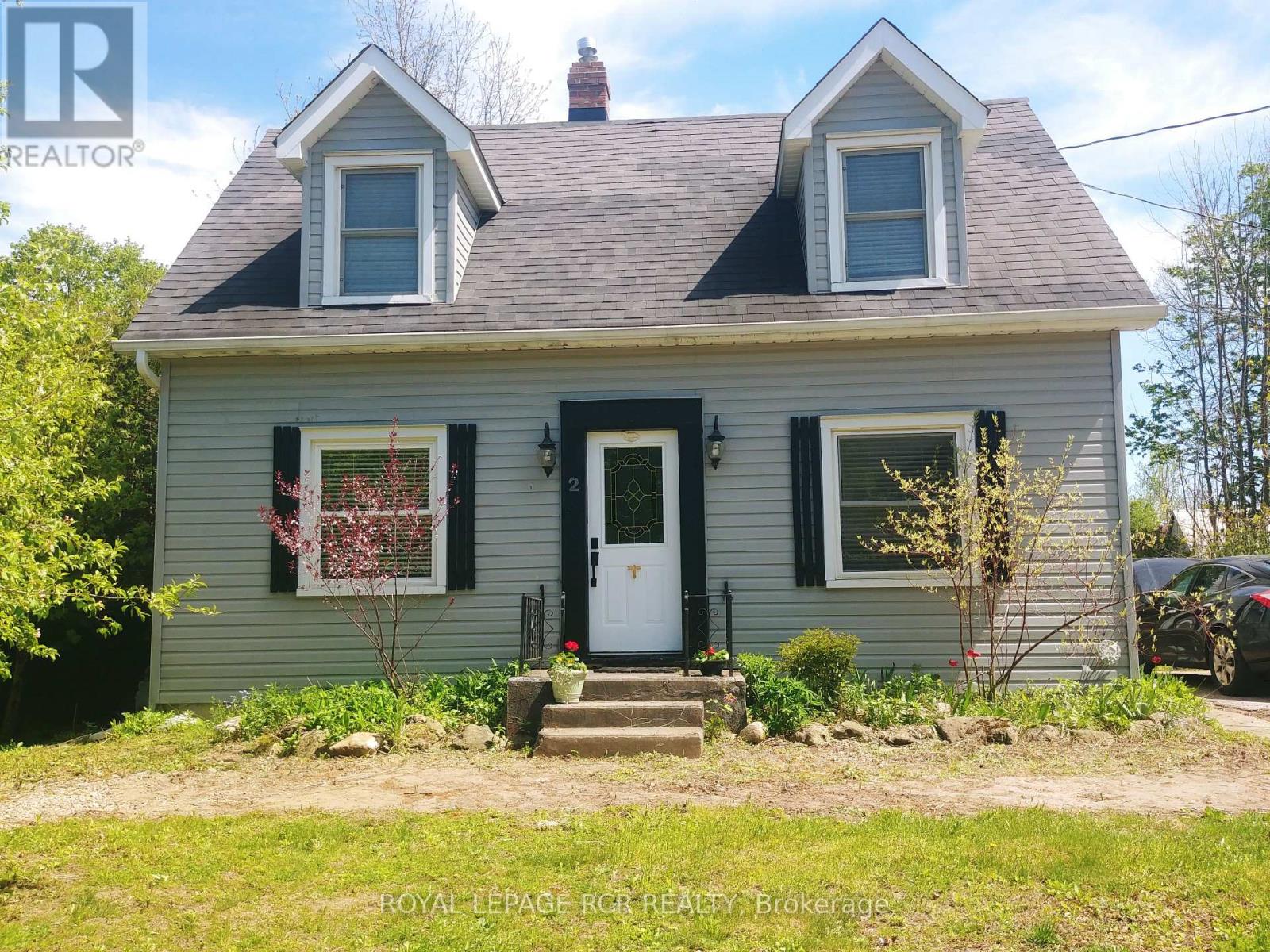 2 DUNDAS  W STREET, Erin, Ontario