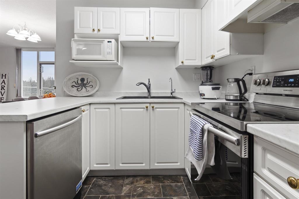 906 13880 101 Avenue, Surrey, British Columbia  V3T 5T1 - Photo 3 - R3105163