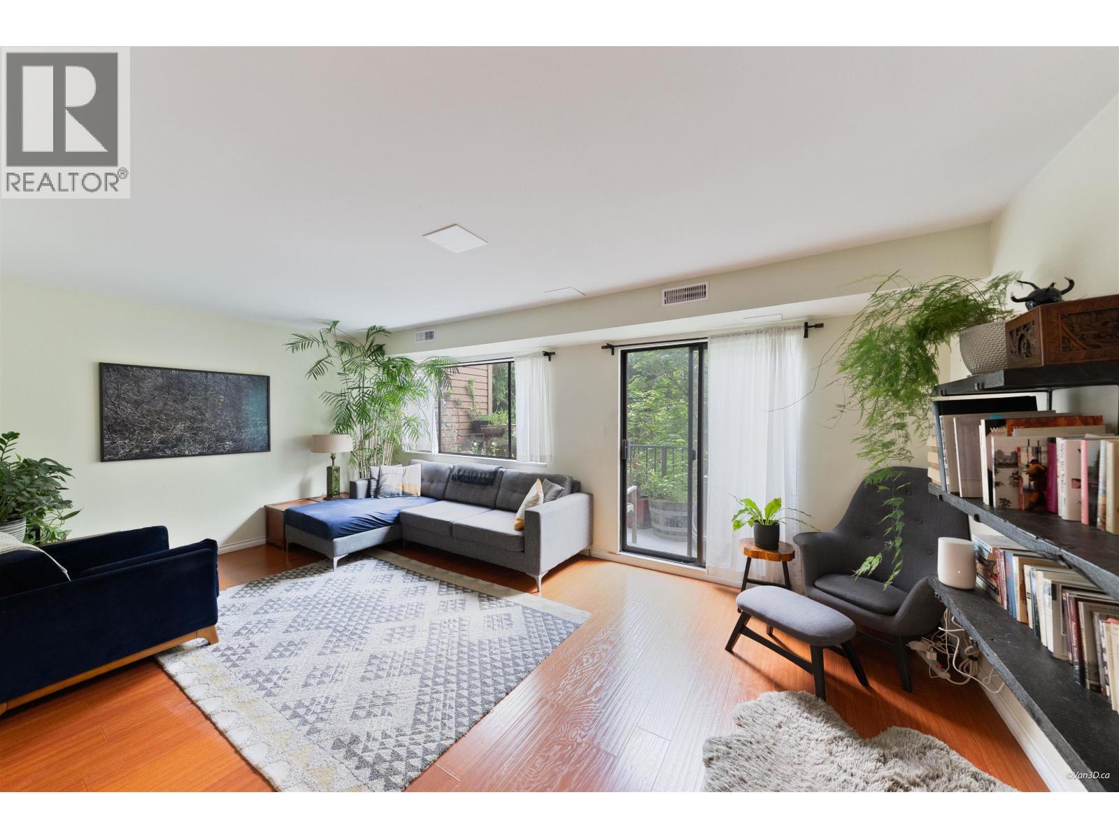 1904 Goleta Drive, Burnaby, British Columbia  V5A 1P6 - Photo 5 - R3126963