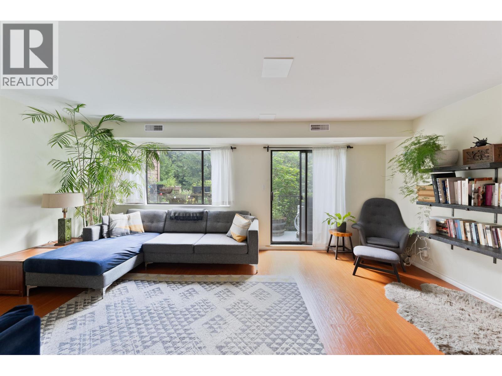 1904 Goleta Drive, Burnaby, British Columbia  V5A 1P6 - Photo 8 - R3126963