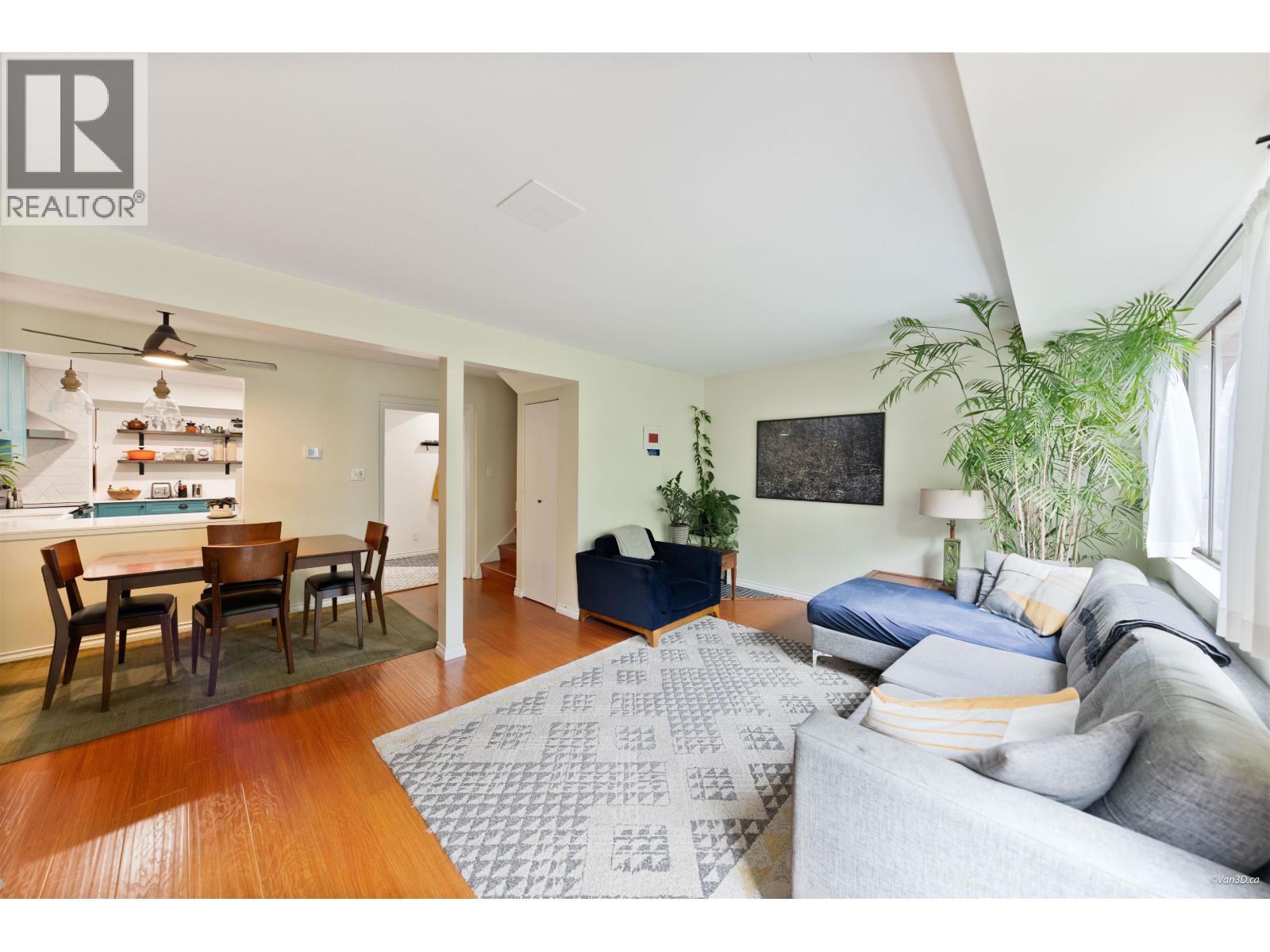 1904 Goleta Drive, Burnaby, British Columbia  V5A 1P6 - Photo 9 - R3126963